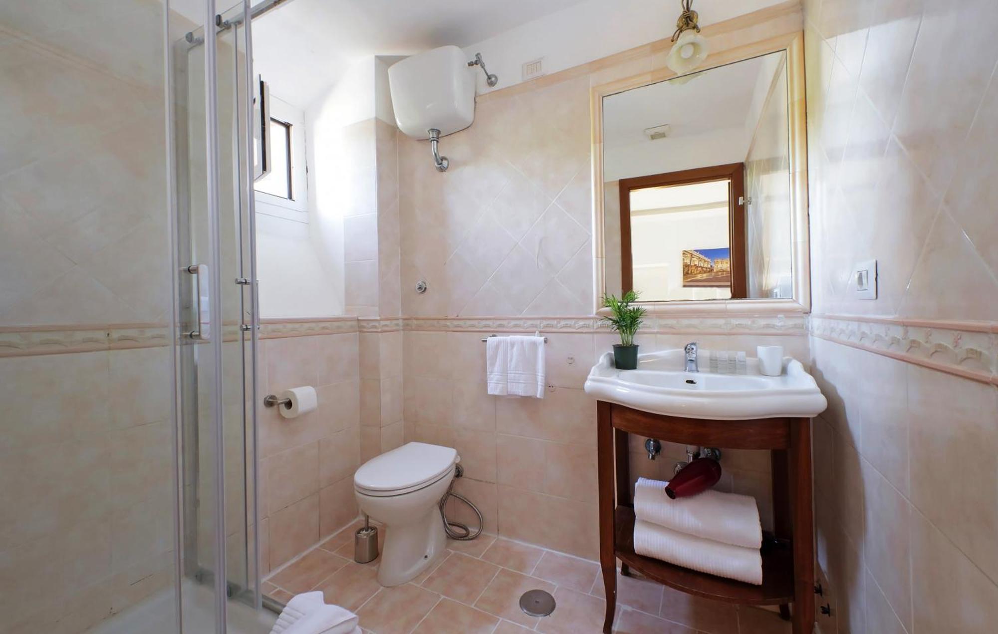 Romulus Rooms 외부 사진